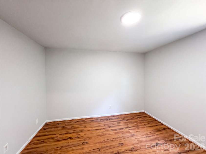 4614 Hickory Grove Road, Mount Holly, NC 28120.  MLS# CAR4420125, YatesRealty ID 49908. 