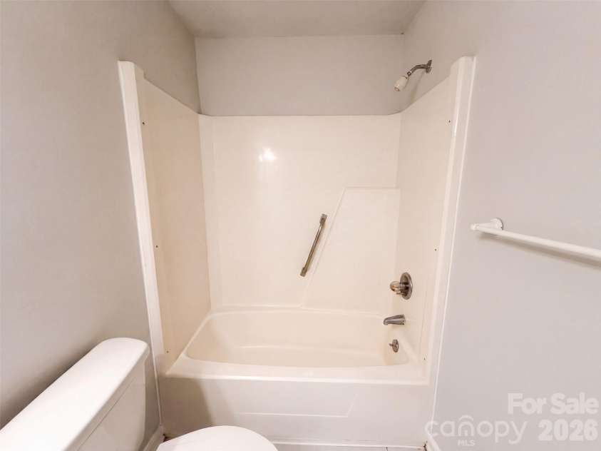 4614 Hickory Grove Road, Mount Holly, NC 28120.  MLS# CAR4420125, YatesRealty ID 49908. 