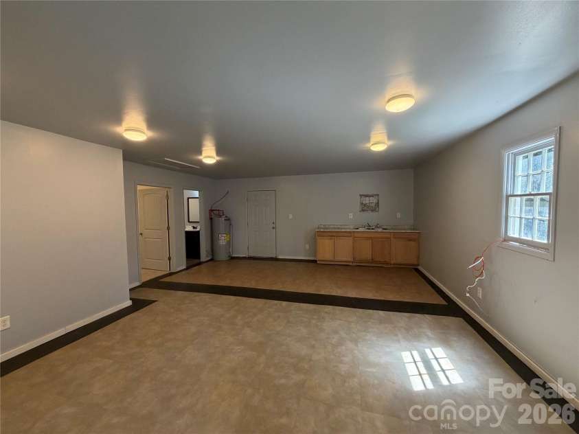 4614 Hickory Grove Road, Mount Holly, NC 28120.  MLS# CAR4420125, YatesRealty ID 49908. 