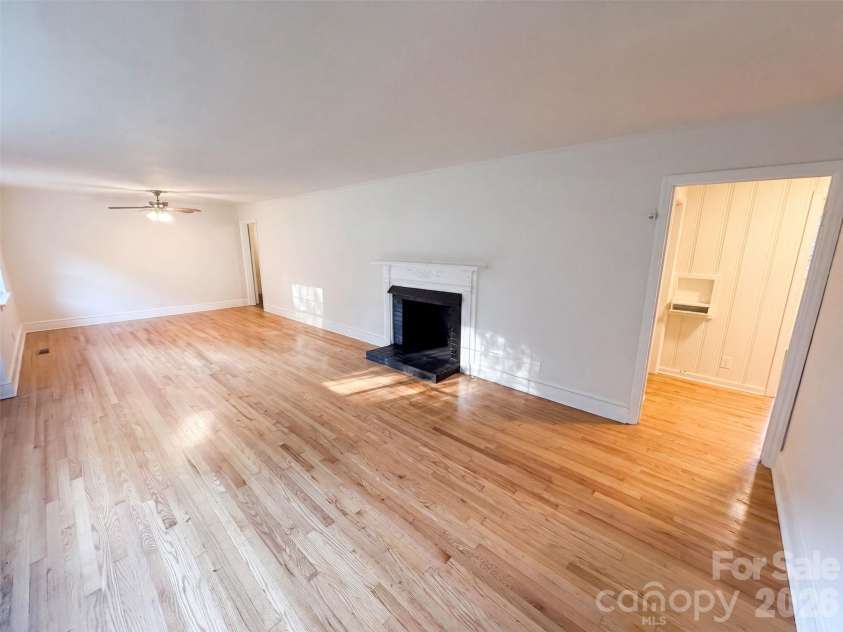 7400 Monroe Road, Charlotte, NC 28212.  MLS# CAR4421838, YatesRealty ID 49910. 