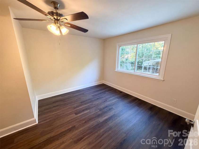 7400 Monroe Road, Charlotte, NC 28212.  MLS# CAR4421838, YatesRealty ID 49910. 
