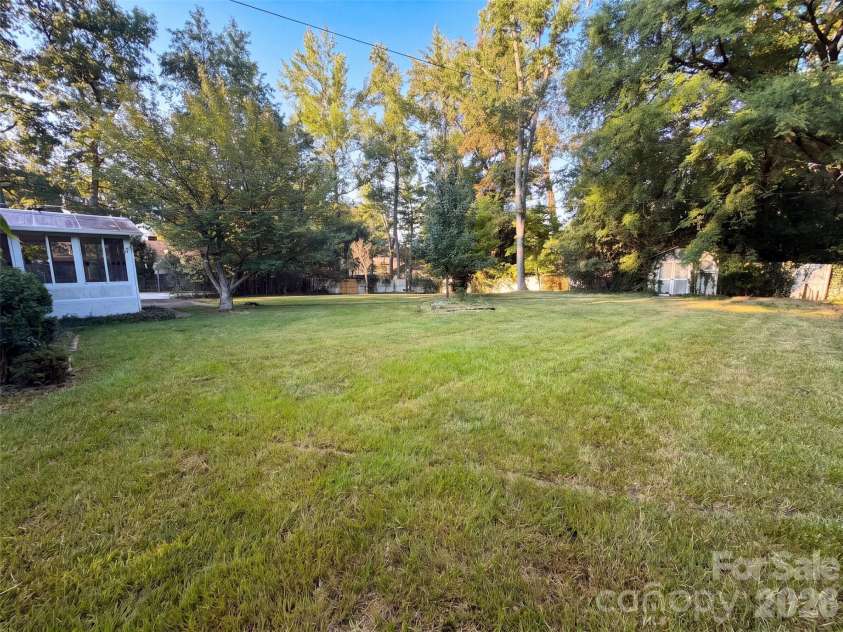 7400 Monroe Road, Charlotte, NC 28212.  MLS# CAR4421838, YatesRealty ID 49910. 