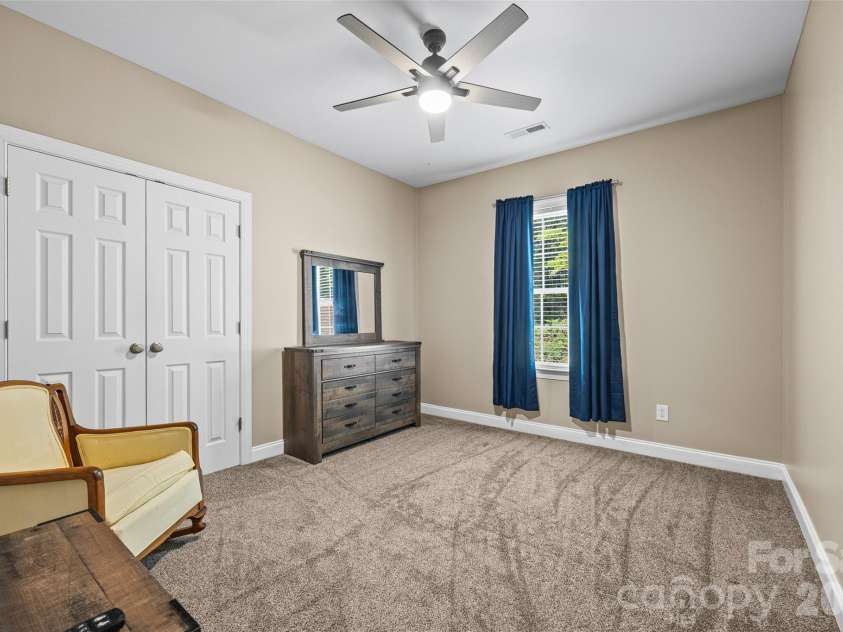 1063 Hunters Run Drive, Tega Cay, SC 29708.  MLS# CAR4419643, YatesRealty ID 49913. 