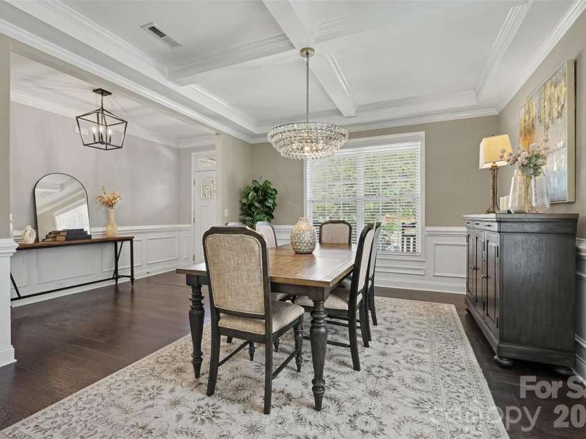 8719 Hallowford Drive, Huntersville, NC 28078.  MLS# CAR4418690, YatesRealty ID 49914. 
