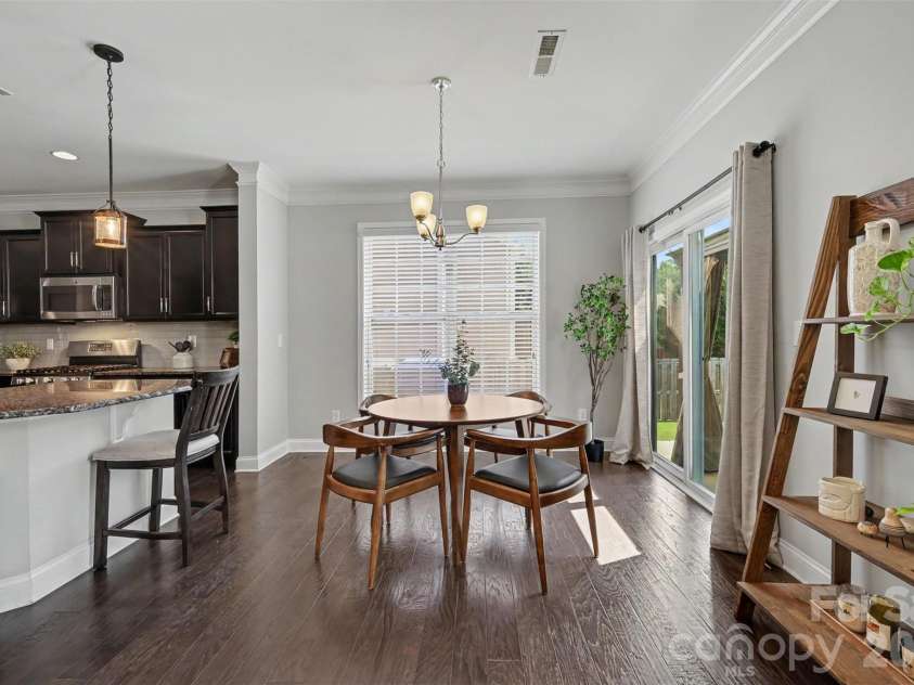 8719 Hallowford Drive, Huntersville, NC 28078.  MLS# CAR4418690, YatesRealty ID 49914. 