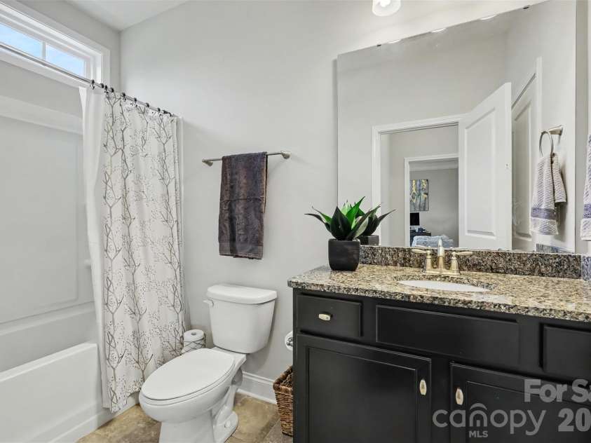 8719 Hallowford Drive, Huntersville, NC 28078.  MLS# CAR4418690, YatesRealty ID 49914. 