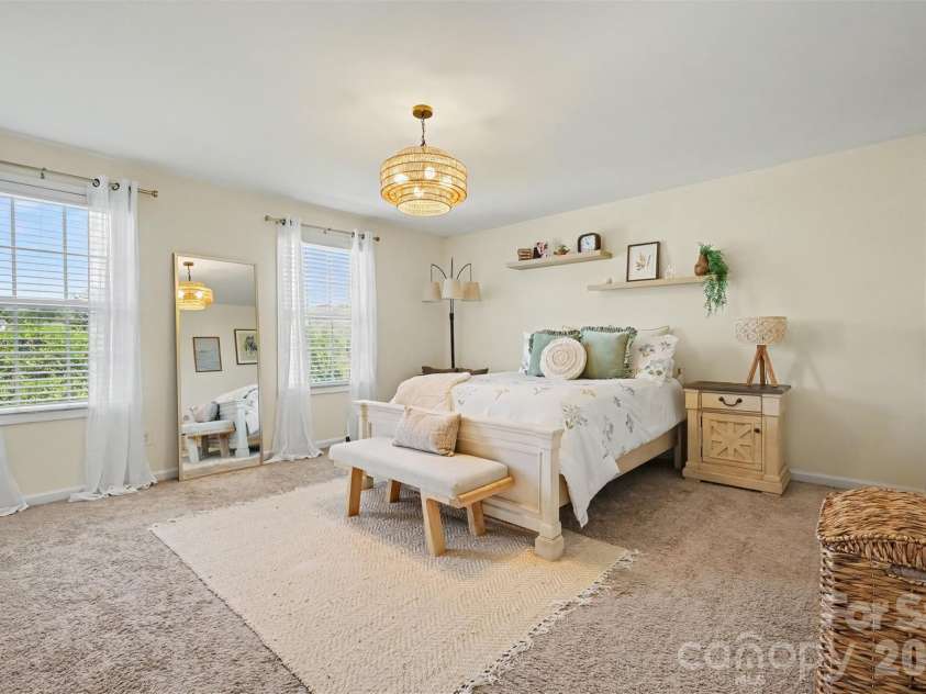 8719 Hallowford Drive, Huntersville, NC 28078.  MLS# CAR4418690, YatesRealty ID 49914. 