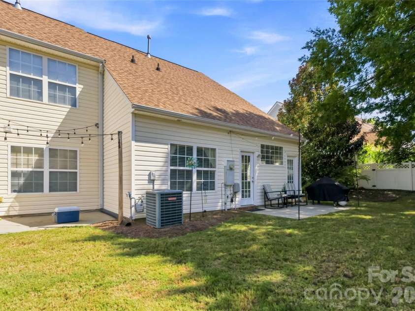 4829 Grier Farm Lane, Charlotte, NC 28270.  MLS# CAR4422353, YatesRealty ID 49918. 