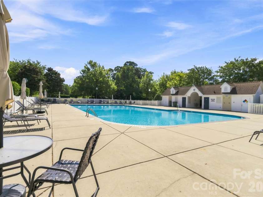 4829 Grier Farm Lane, Charlotte, NC 28270.  MLS# CAR4422353, YatesRealty ID 49918. Community Pool!