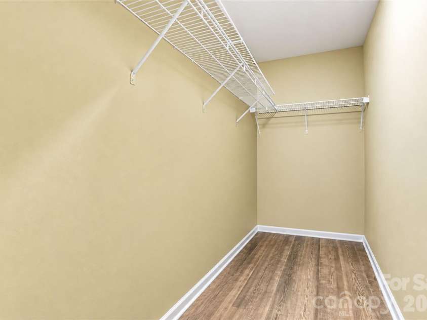 4829 Grier Farm Lane, Charlotte, NC 28270.  MLS# CAR4422353, YatesRealty ID 49918. Walk-in closet on 3rd bedroom.  Great storage space!