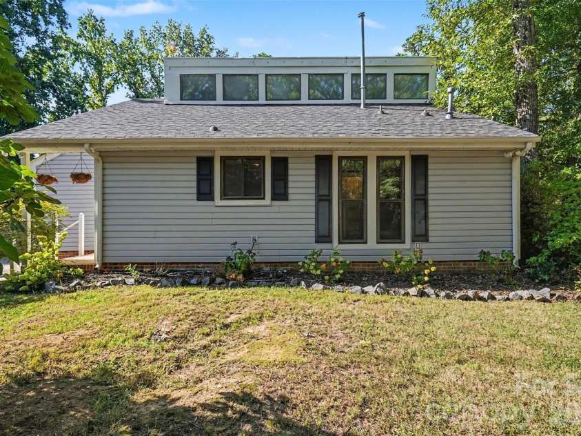 9620 Fir Knoll Road, Mint Hill, NC 28227.  MLS# CAR4419906, YatesRealty ID 49919. Front exterior