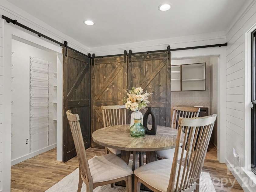 9620 Fir Knoll Road, Mint Hill, NC 28227.  MLS# CAR4419906, YatesRealty ID 49919. Large pantry off dining area