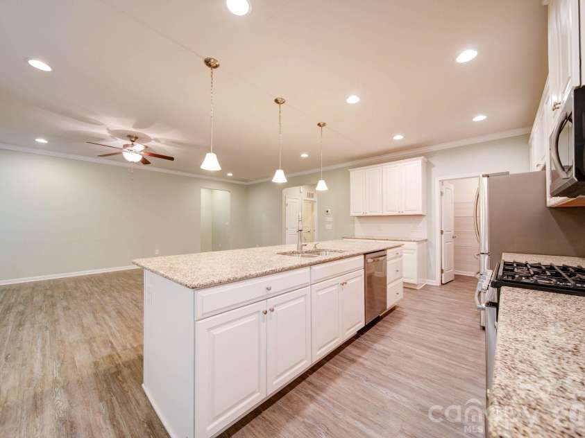 171 Welcombe Street, Mooresville, NC 28115.  MLS# CAR4423339, YatesRealty ID 49920. 