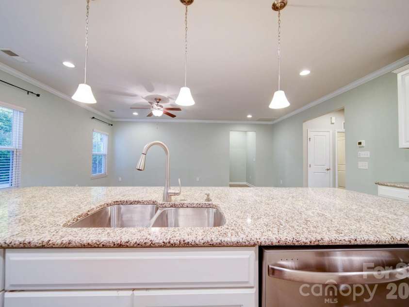 171 Welcombe Street, Mooresville, NC 28115.  MLS# CAR4423339, YatesRealty ID 49920. 