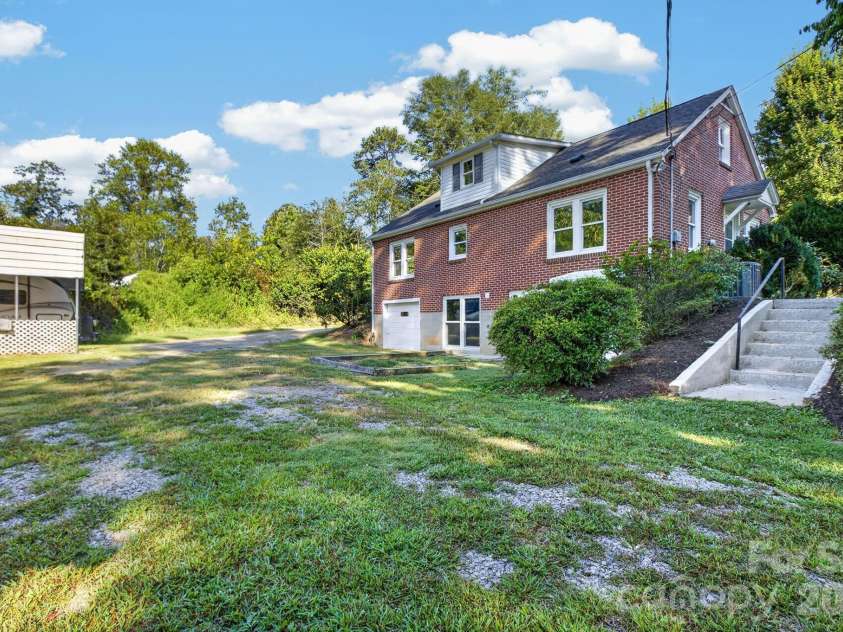 219 Old US 19 23 Highway, Candler, NC 28715.  MLS# CAR4421674, YatesRealty ID 49921. Back of House