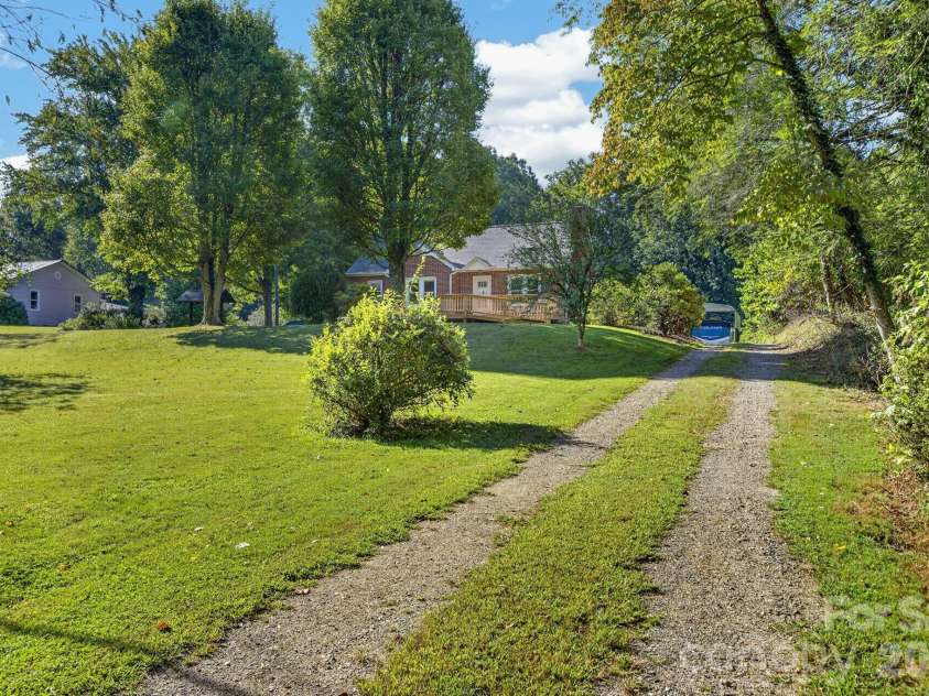 219 Old US 19 23 Highway, Candler, NC 28715.  MLS# CAR4421674, YatesRealty ID 49921. Drive