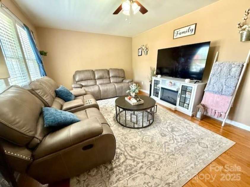 114 Yates Street, Dallas, NC 28034.  MLS# CAR4300809, YatesRealty ID 49922. 