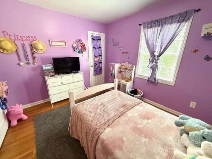 114 Yates Street, Dallas, NC 28034.  MLS# CAR4300809, YatesRealty ID 49922. 