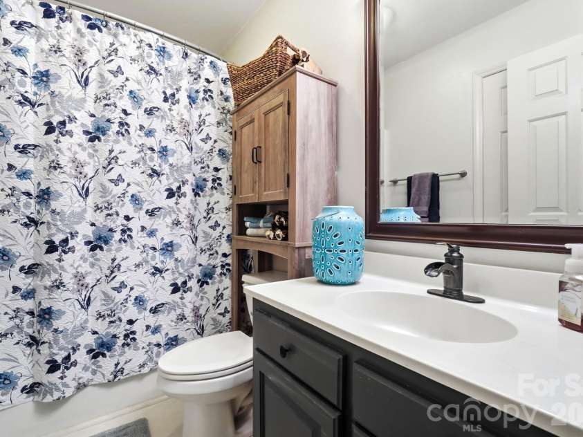 7192 Forney Hill Road, Denver, NC 28037.  MLS# CAR4423320, YatesRealty ID 49922. 