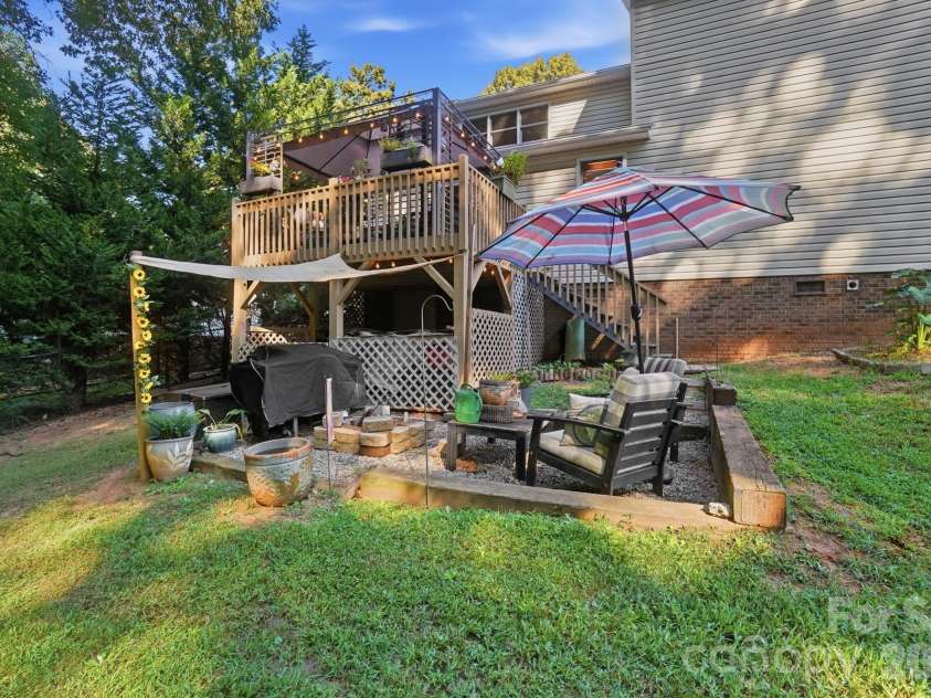7192 Forney Hill Road, Denver, NC 28037.  MLS# CAR4423320, YatesRealty ID 49922. 
