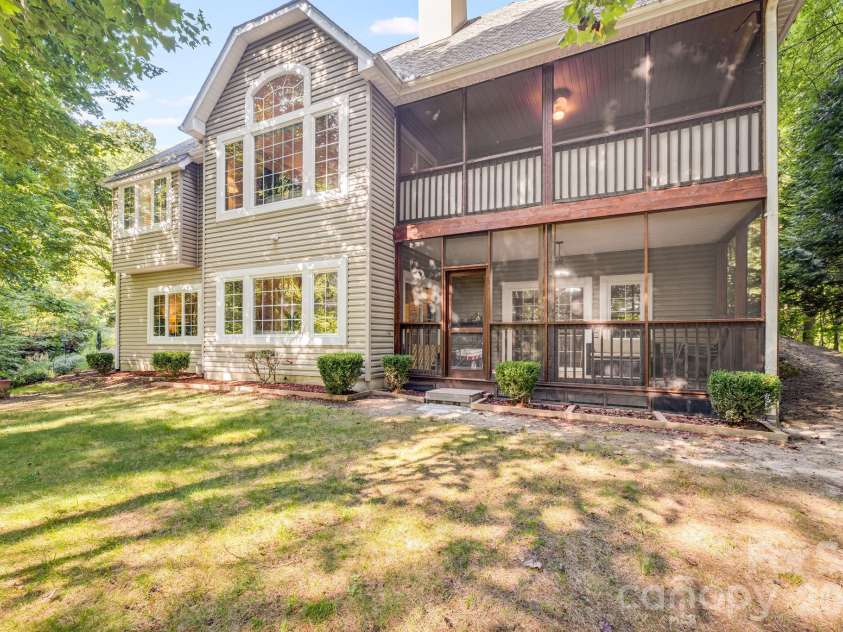 212 Carriage Springs Way, Hendersonville, NC 28791.  MLS# CAR4420645, YatesRealty ID 49923. 