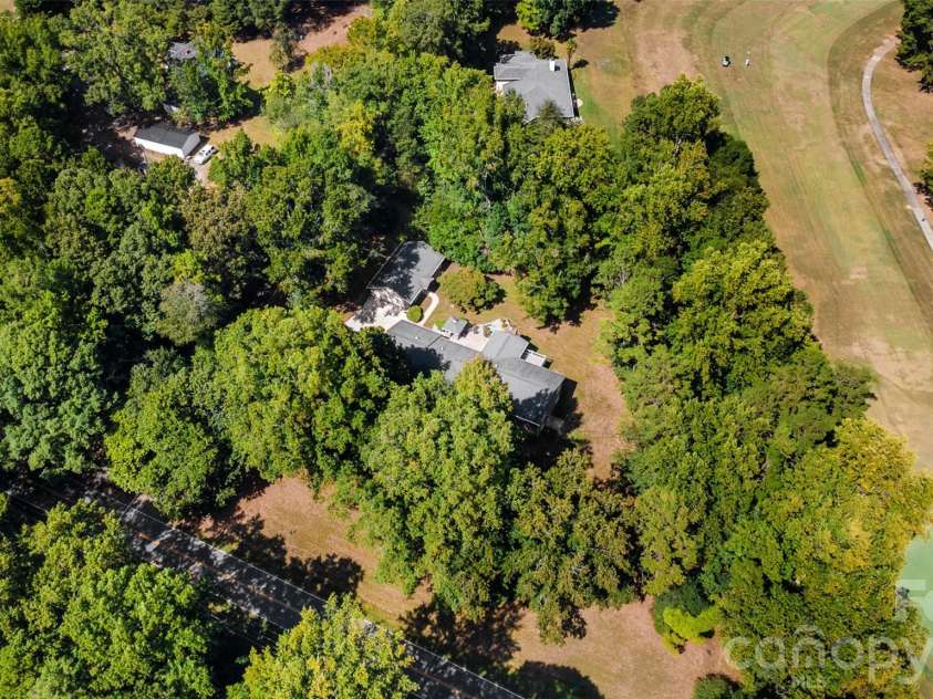600 Fairway Drive, Fort Mill, SC 29715.  MLS# CAR4407842, YatesRealty ID 49927. 