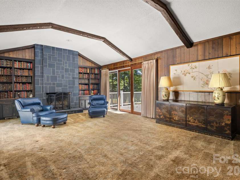 600 Fairway Drive, Fort Mill, SC 29715.  MLS# CAR4407842, YatesRealty ID 49927. Den