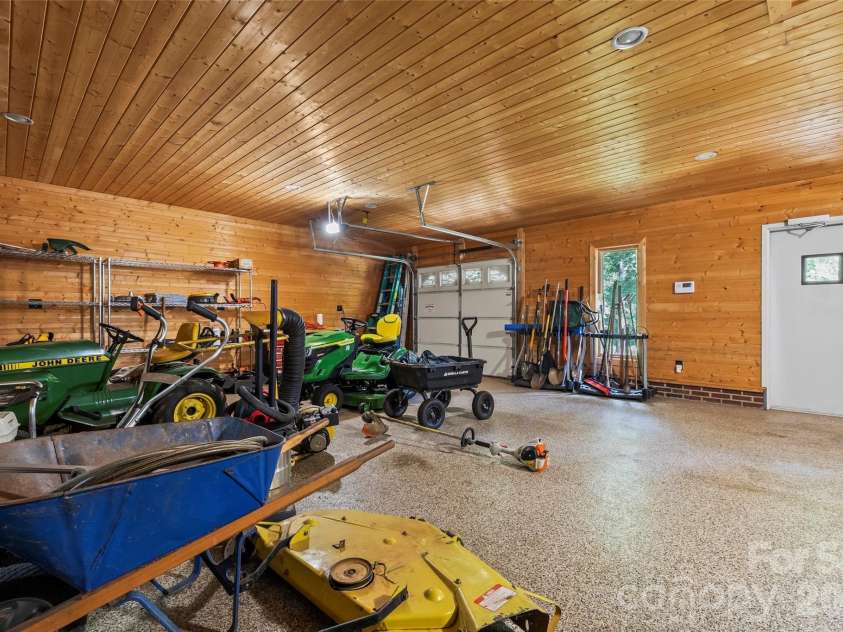 600 Fairway Drive, Fort Mill, SC 29715.  MLS# CAR4407842, YatesRealty ID 49927. Detached garage