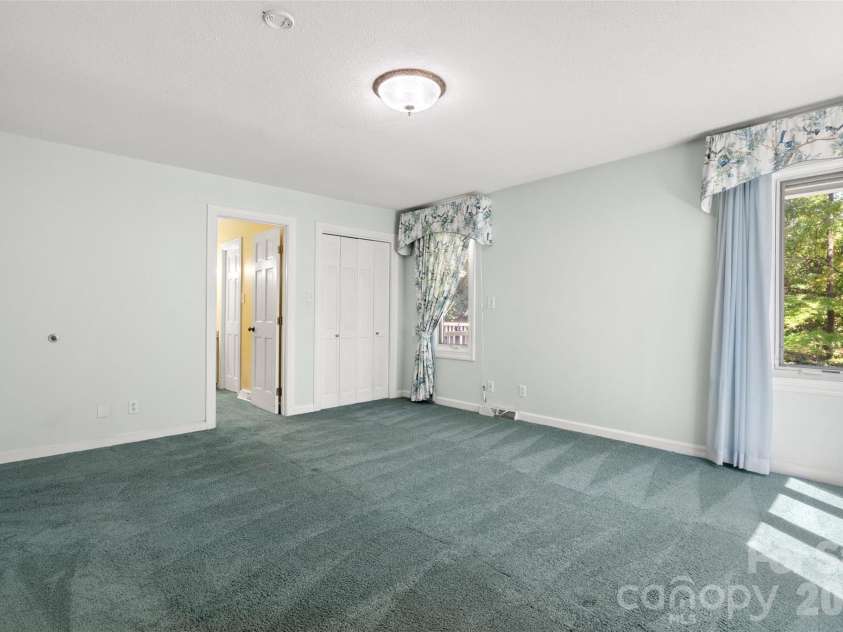 600 Fairway Drive, Fort Mill, SC 29715.  MLS# CAR4407842, YatesRealty ID 49927. Primary bedroom on main level