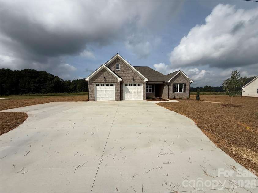 144 Greenhill Road, Mocksville, NC 27028.  MLS# CAR4421888, YatesRealty ID 49928. 