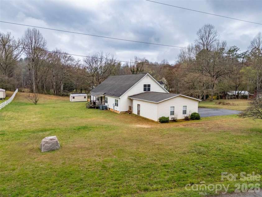 1564 Camp Creek Road, Whittier, NC 28789.  MLS# CAR4348984, YatesRealty ID 4993. 
