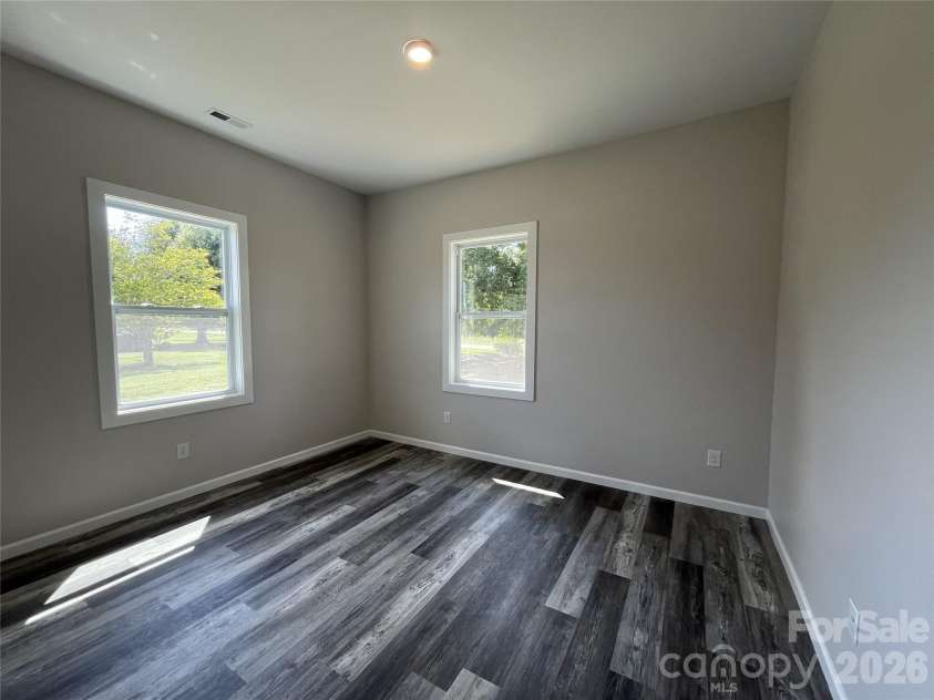 6270 Nc 16 Highway, Conover, NC 28613.  MLS# CAR4423355, YatesRealty ID 49931. Bedroom 1