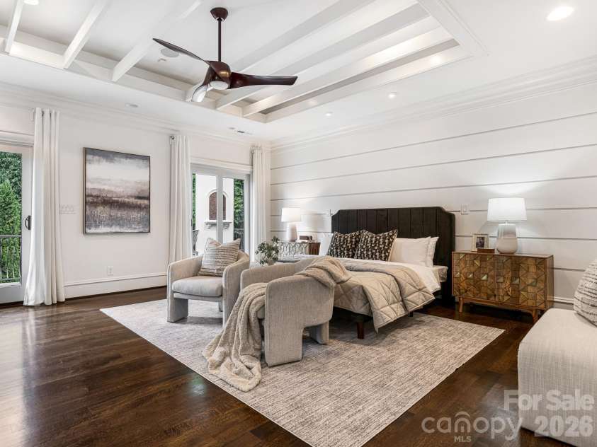 6323 Saint Stephen Lane, Charlotte, NC 28210.  MLS# CAR4422911, YatesRealty ID 49932. Primary Bedroom