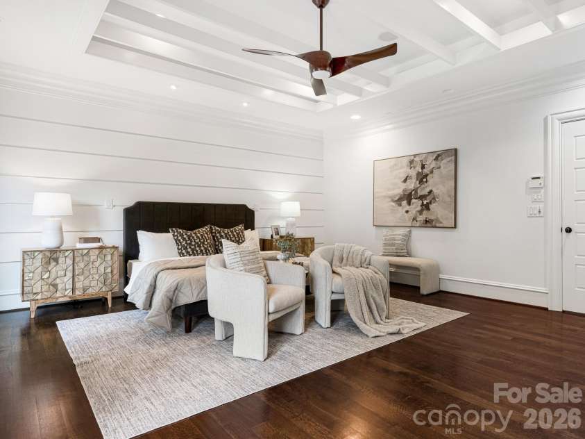 6323 Saint Stephen Lane, Charlotte, NC 28210.  MLS# CAR4422911, YatesRealty ID 49932. Primary Bedroom