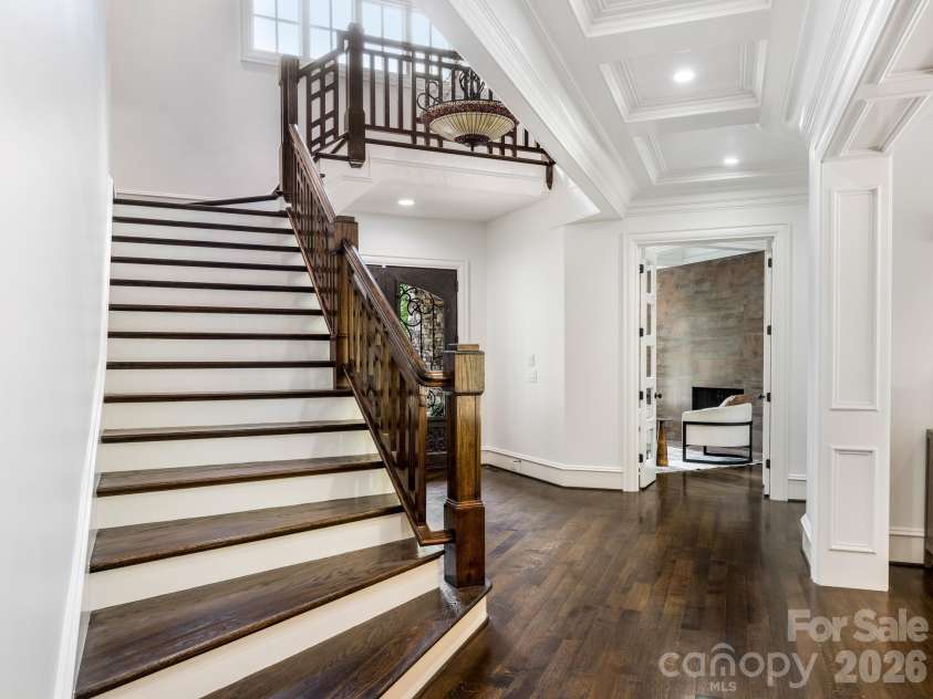 6323 Saint Stephen Lane, Charlotte, NC 28210.  MLS# CAR4422911, YatesRealty ID 49932. Staircase