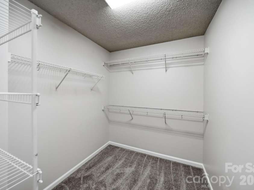 9105 Shepparton Drive, Huntersville, NC 28078.  MLS# CAR4421789, YatesRealty ID 49933. Primary Closet