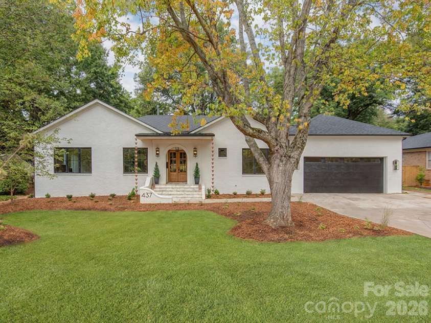 437 Blairmore Drive, Charlotte, NC 28211.  MLS# CAR4422180, YatesRealty ID 49934. Welcome Home!
