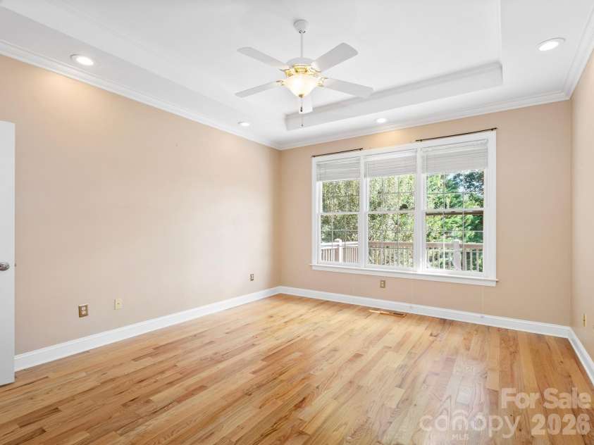 7 Round Robin Lane, Mills River, NC 28759.  MLS# CAR4423363, YatesRealty ID 49935. 