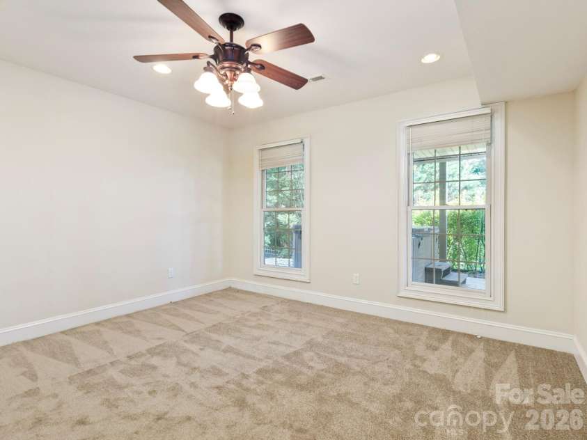 7 Round Robin Lane, Mills River, NC 28759.  MLS# CAR4423363, YatesRealty ID 49935. 