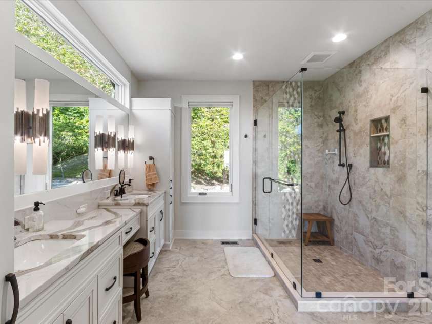 61 Firefly Lane, Pisgah Forest, NC 28768.  MLS# CAR4418588, YatesRealty ID 49942. 
