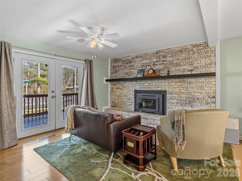 435 Thermal View Drive, Tryon, NC 28782.  MLS# CAR4423024, YatesRealty ID 49944. 