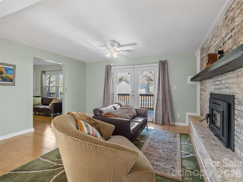 435 Thermal View Drive, Tryon, NC 28782.  MLS# CAR4423024, YatesRealty ID 49944. 
