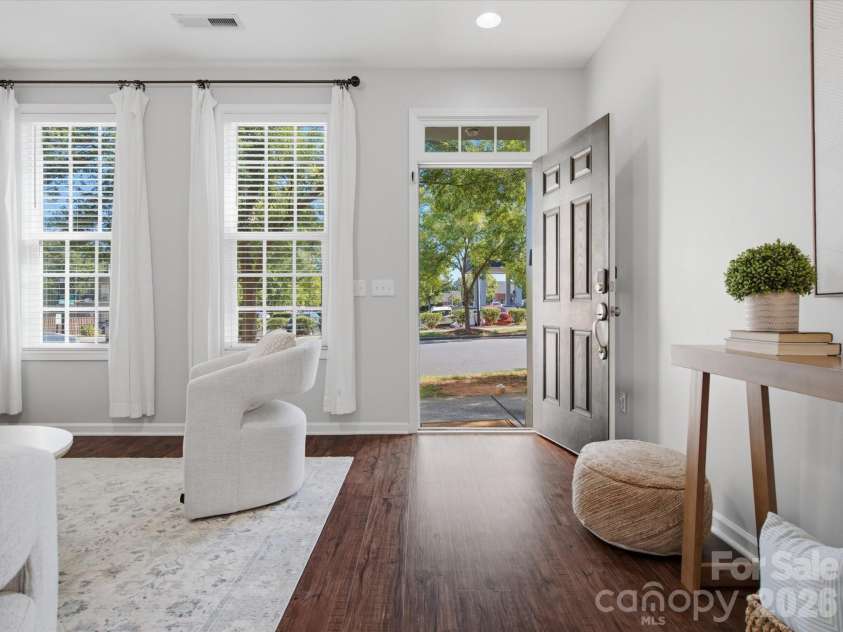 9533 Longstone Lane, Charlotte, NC 28277.  MLS# CAR4423027, YatesRealty ID 49947. 