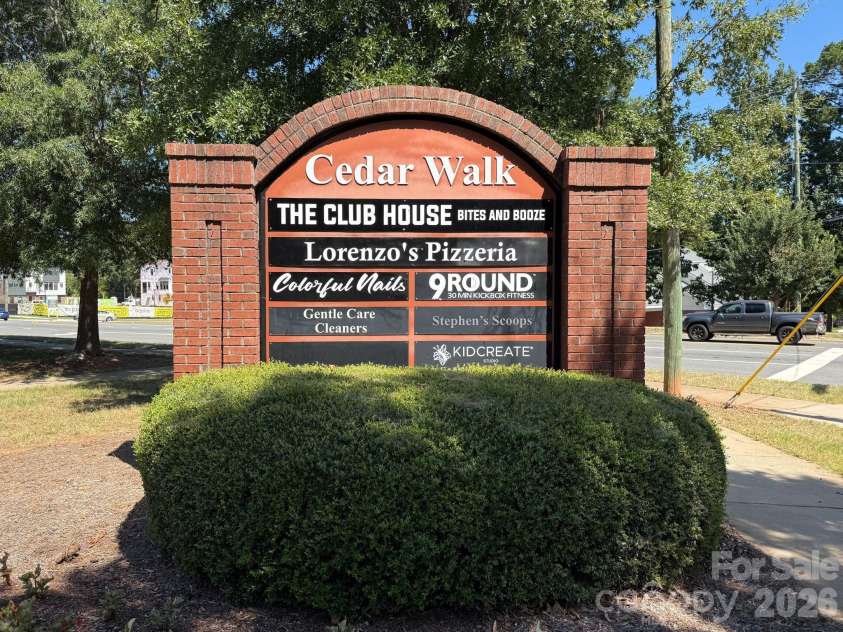 9533 Longstone Lane, Charlotte, NC 28277.  MLS# CAR4423027, YatesRealty ID 49947. 