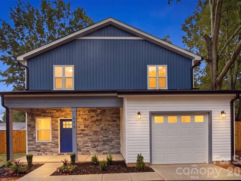 511 Ligon Street, Shelby, NC 28150.  MLS# CAR4410205, YatesRealty ID 49948. 