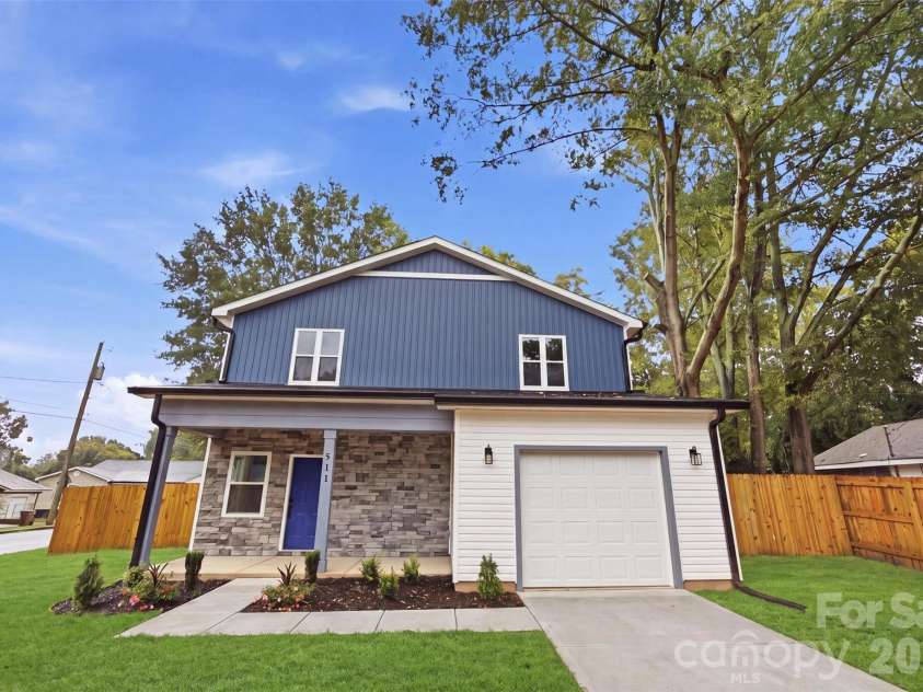 511 Ligon Street, Shelby, NC 28150.  MLS# CAR4410205, YatesRealty ID 49948. 