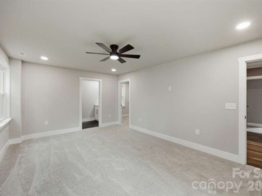 511 Ligon Street, Shelby, NC 28150.  MLS# CAR4410205, YatesRealty ID 49948. 