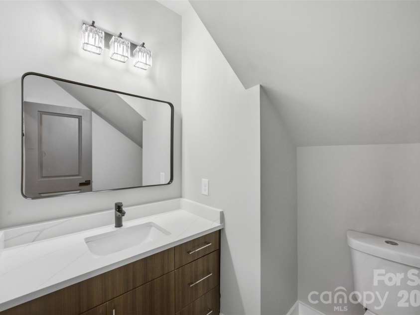 511 Ligon Street, Shelby, NC 28150.  MLS# CAR4410205, YatesRealty ID 49948. Downstairs half bath