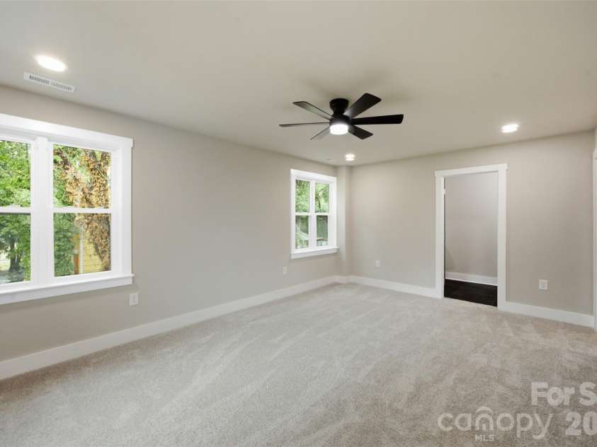 511 Ligon Street, Shelby, NC 28150.  MLS# CAR4410205, YatesRealty ID 49948. Patio