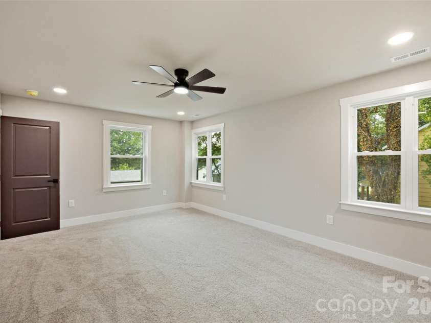 511 Ligon Street, Shelby, NC 28150.  MLS# CAR4410205, YatesRealty ID 49948. Primary bed